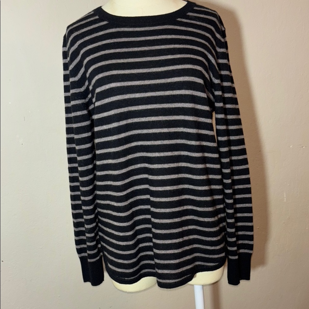The cashmere project Striped Black and Gray Women's Sweater size large